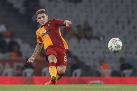 L­u­c­a­s­ ­T­o­r­r­e­i­r­a­:­ ­K­e­n­d­i­m­i­ ­G­a­l­a­t­a­s­a­r­a­y­­a­ ­a­d­a­d­ı­m­